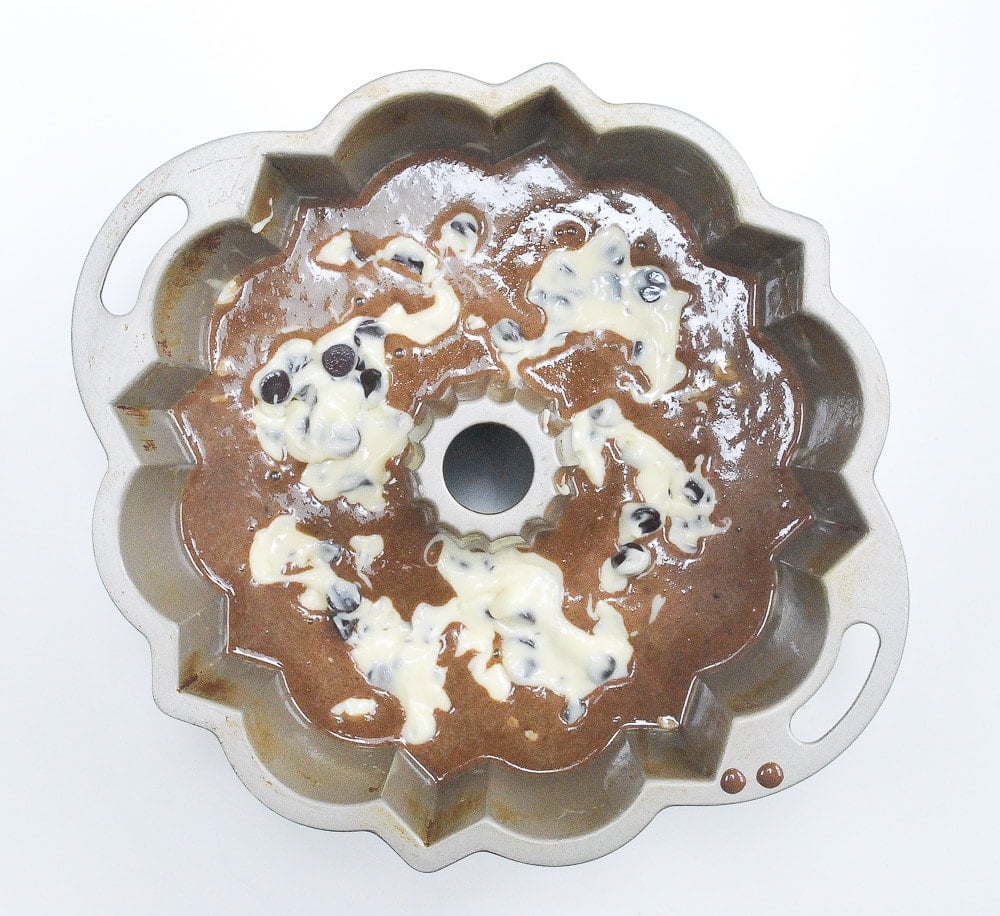 ringofblackbottomcake-2