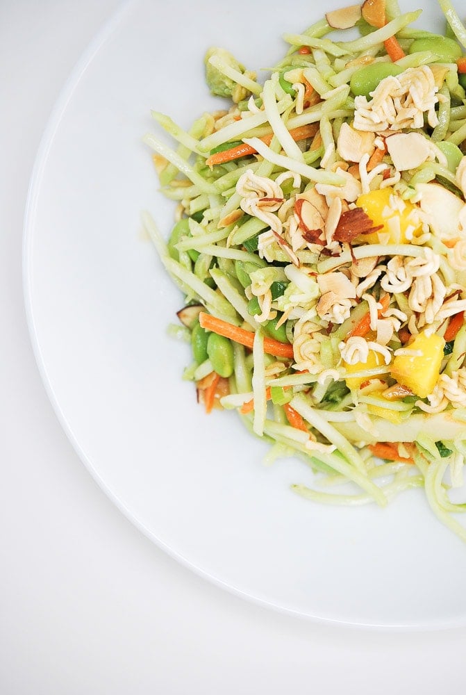 crunchybroccolislawsalad-11