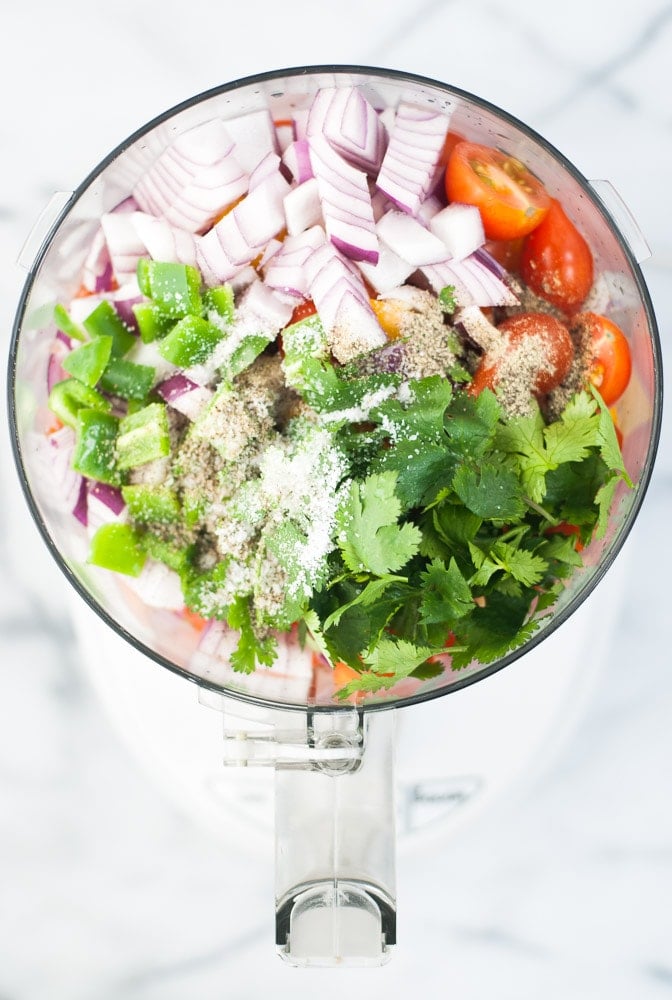 Slow Cooker Chicken Nachos