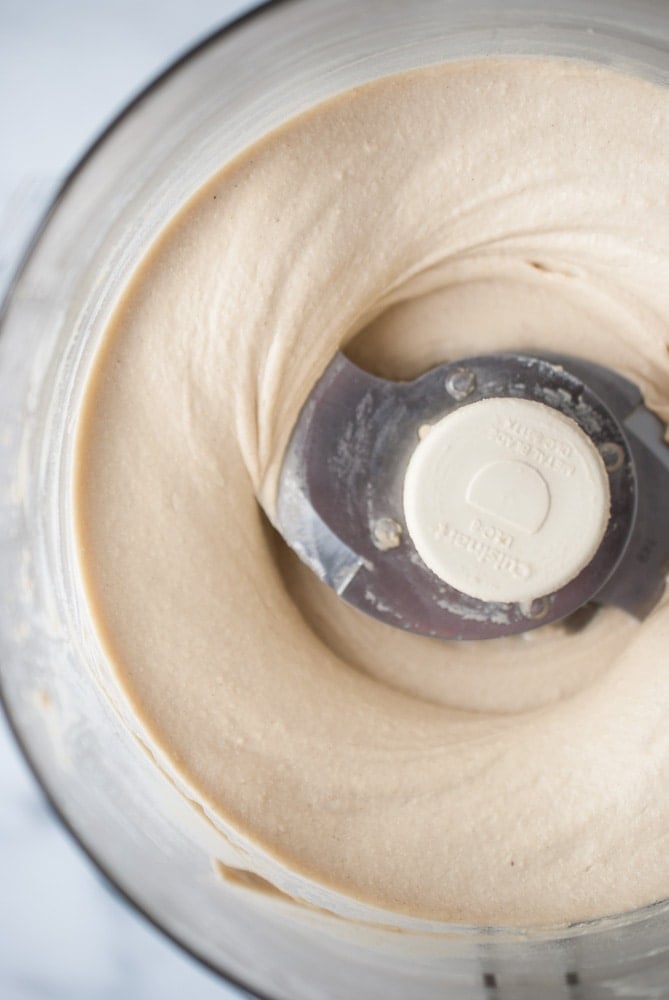 Roasted Garlic Hummus-4