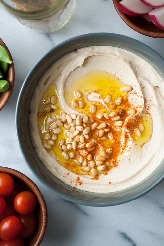 Roasted Garlic Hummus-5