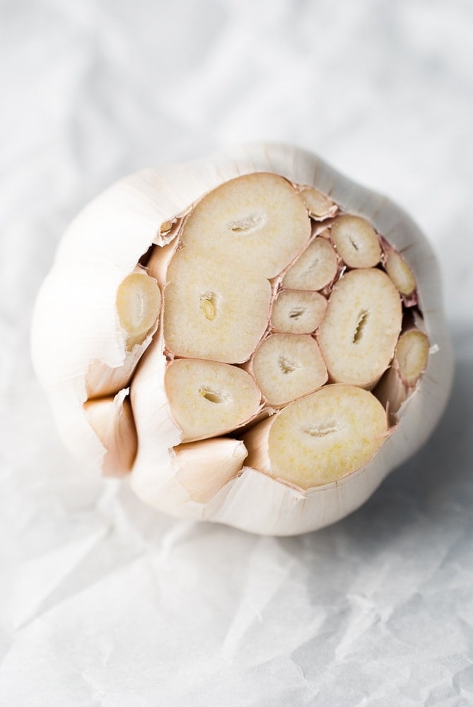 Roasted Garlic Hummus