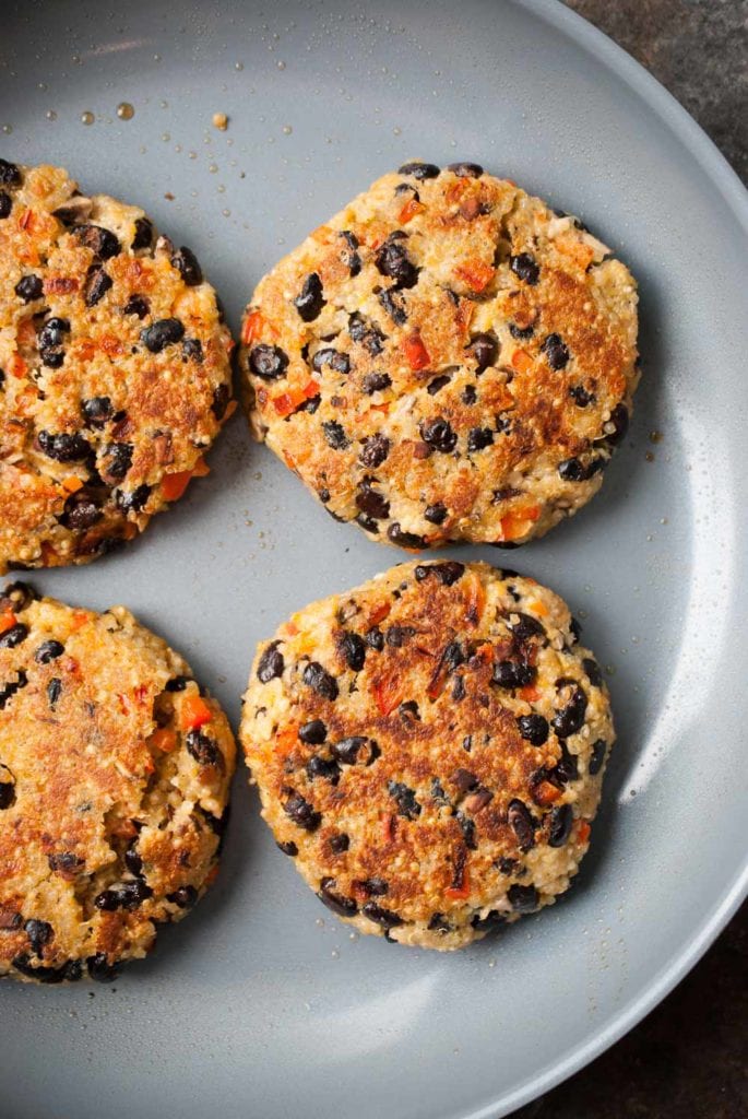 Crispy Quinoa Black Bean Burgers