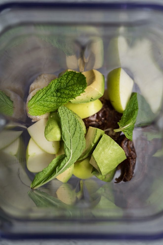 Avocado Mint Smoothie