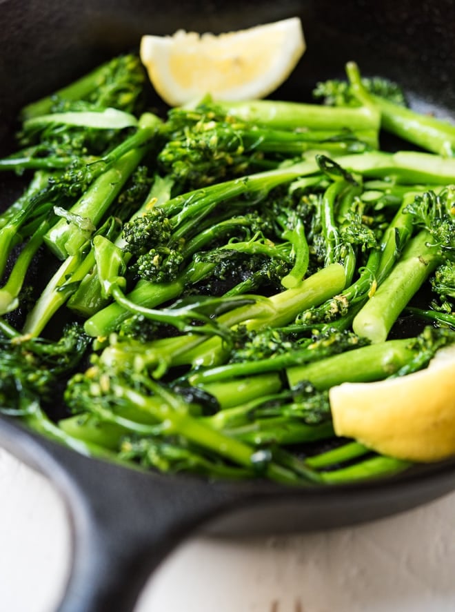 Skillet Broccolini
