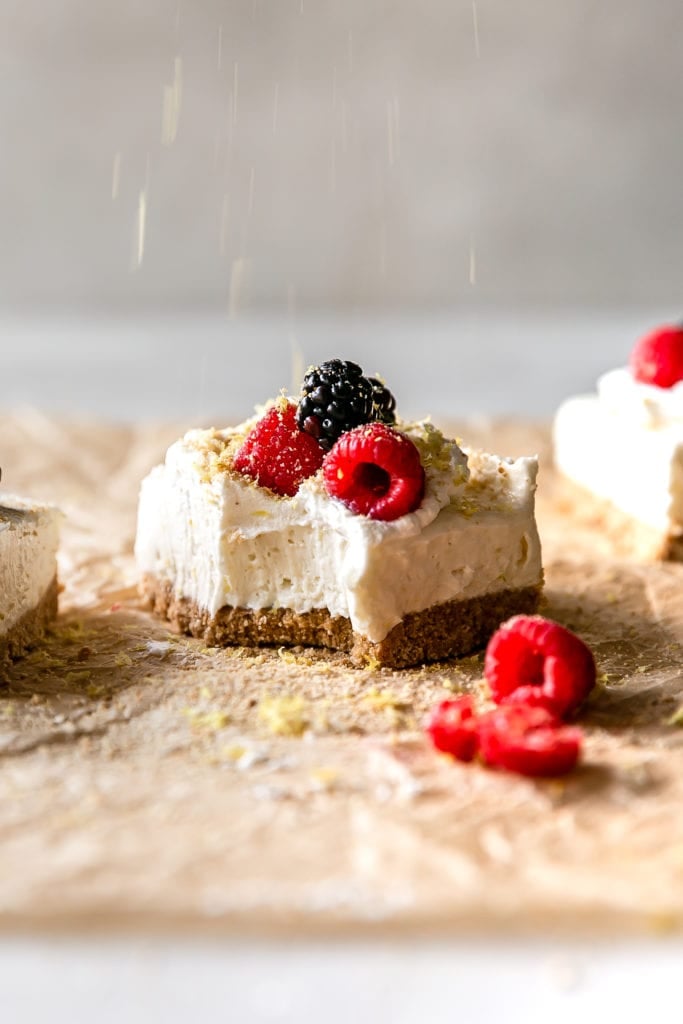 lemon cheesecake bars