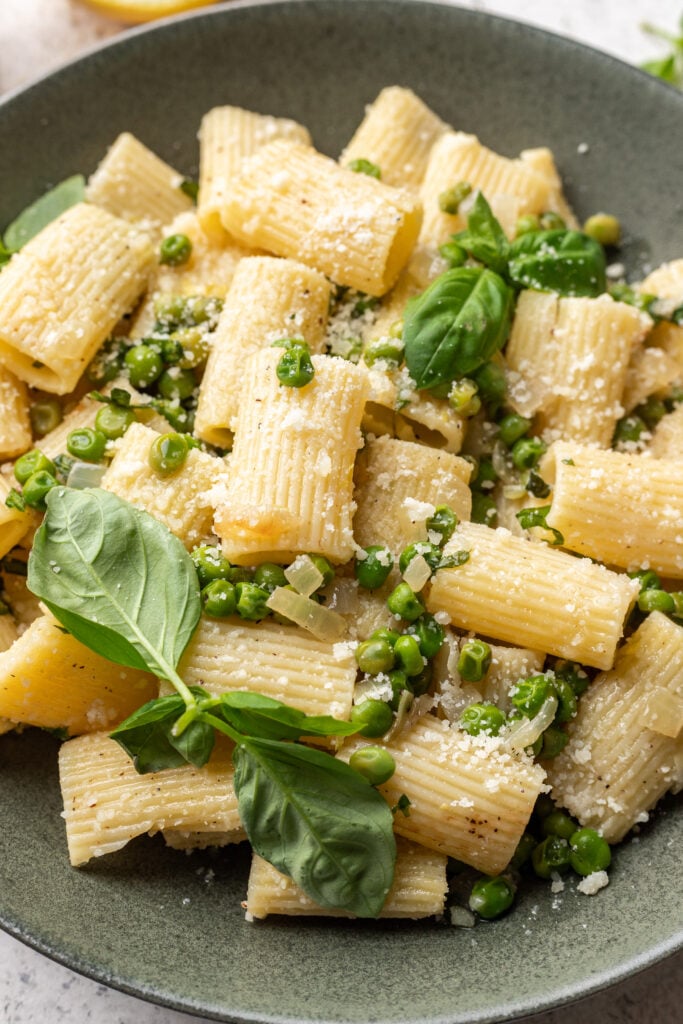 pasta with peas and fresh herbs