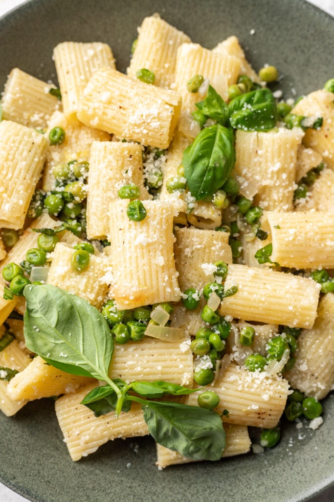 pasta with peas and fresh herbs