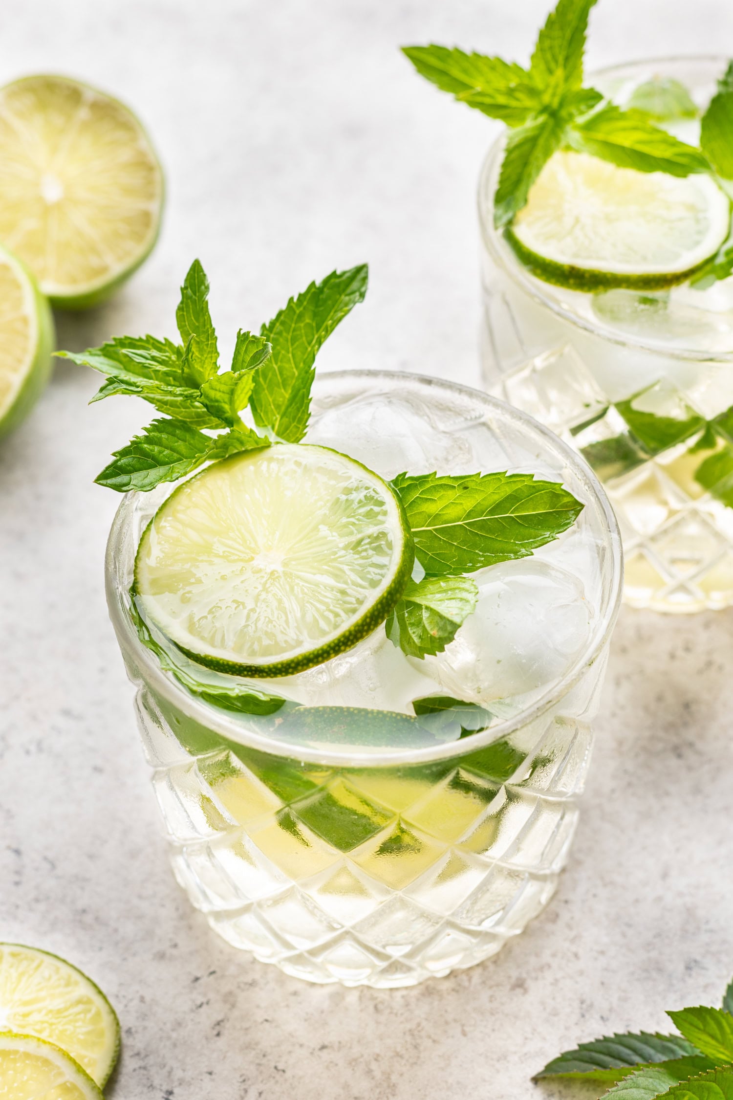 fresh summer cocktail with lime and mint
